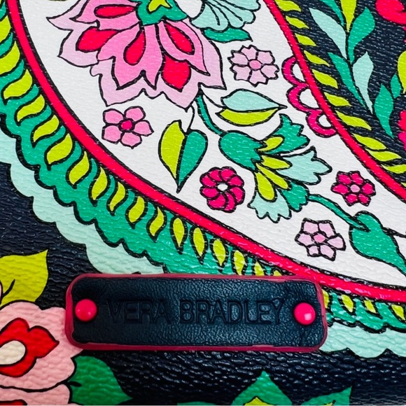 VERA BRADLEY PAISLEY ACCORDION WALLET with zipper closure - Picture 7 of 7